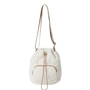 New 32 Degrees Sherpa Crossbody
